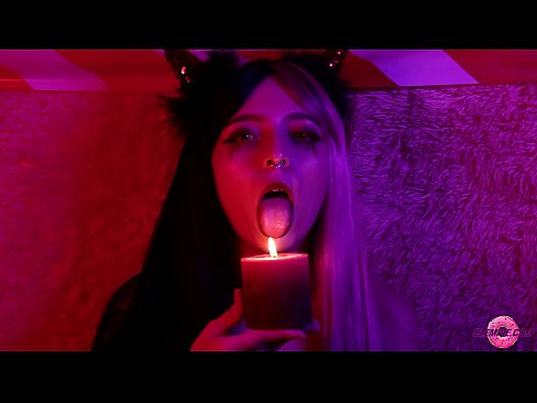 ❤️ 口充てのセクシーサキュバスからの情熱的なフェラチオ ️ ロシアポルノ ❌️❤